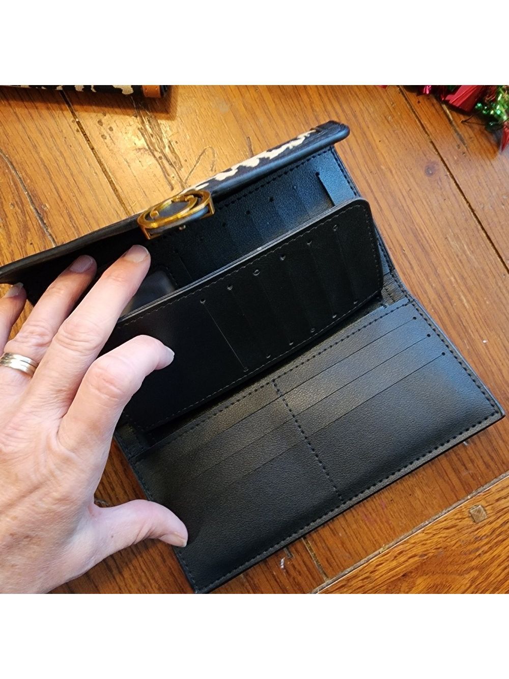 Awesome Wallet Great Gift!! - Picture 6 of 6